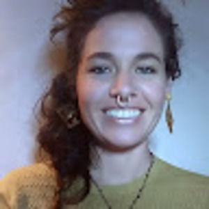 Meet your Posher, Abigail jean